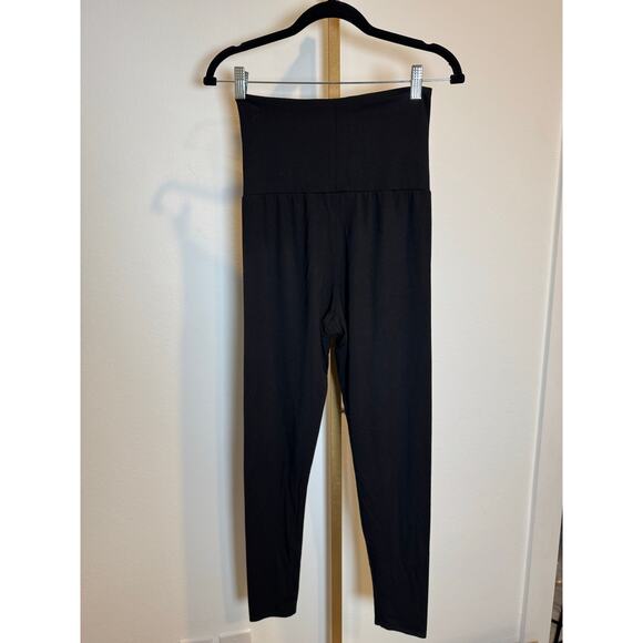 Hatch | The Ultra Soft Before, During And After Legging - Picture 6 of 6